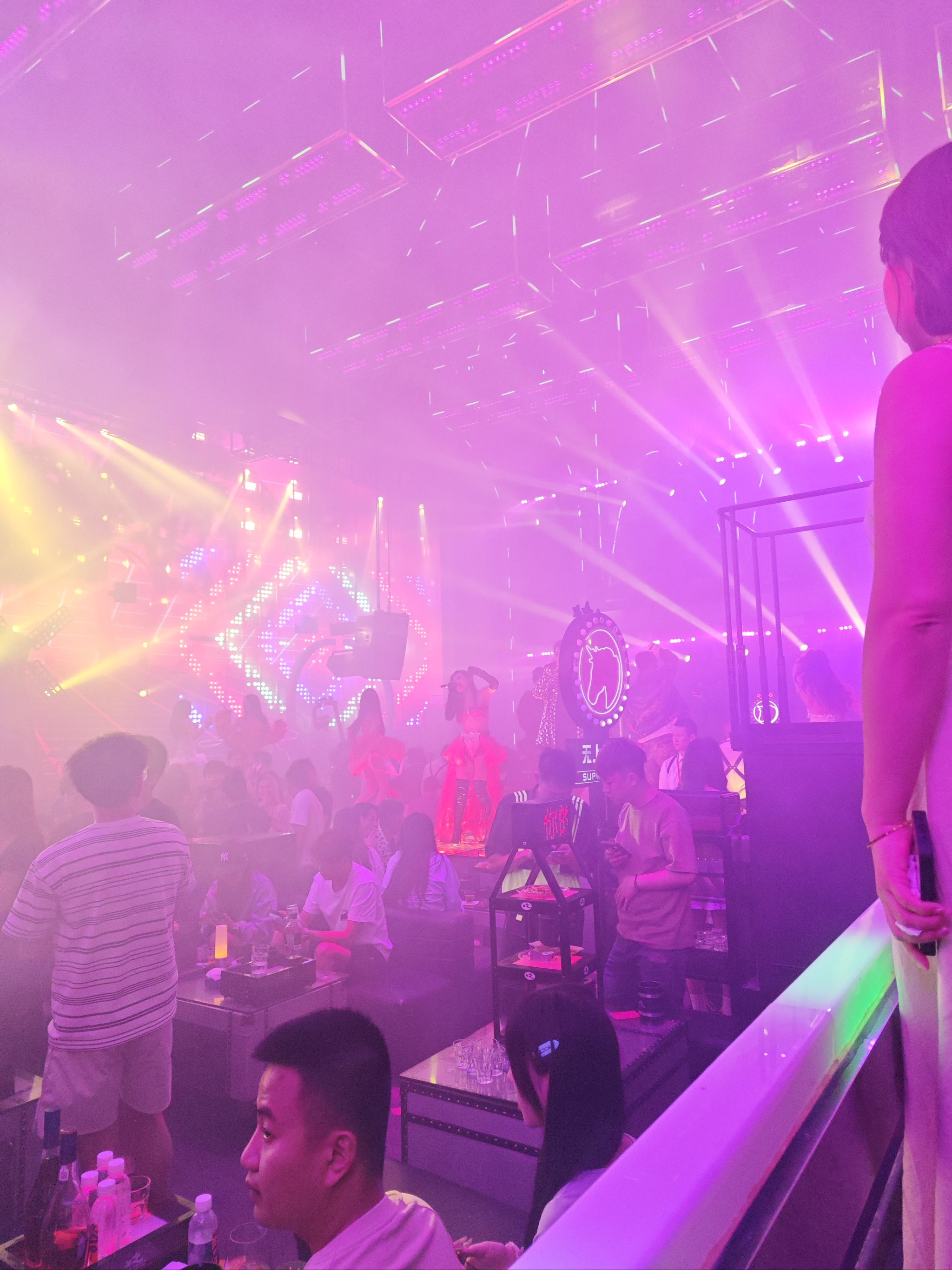 广州商务ktv引领商务ktv新玩法-白云区ktv预订